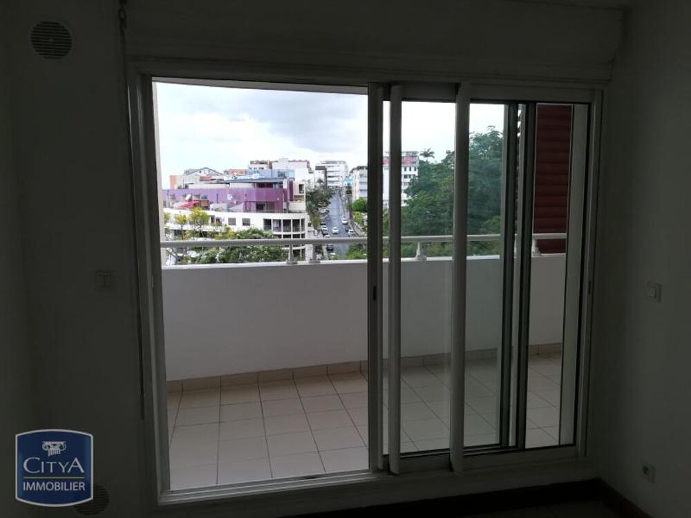 location Appartement - 3 pièce(s) - 53 m² Saint-Denis (97400)