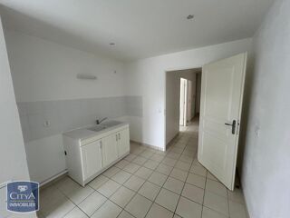  Appartement à louer 5 pièces 126 m²