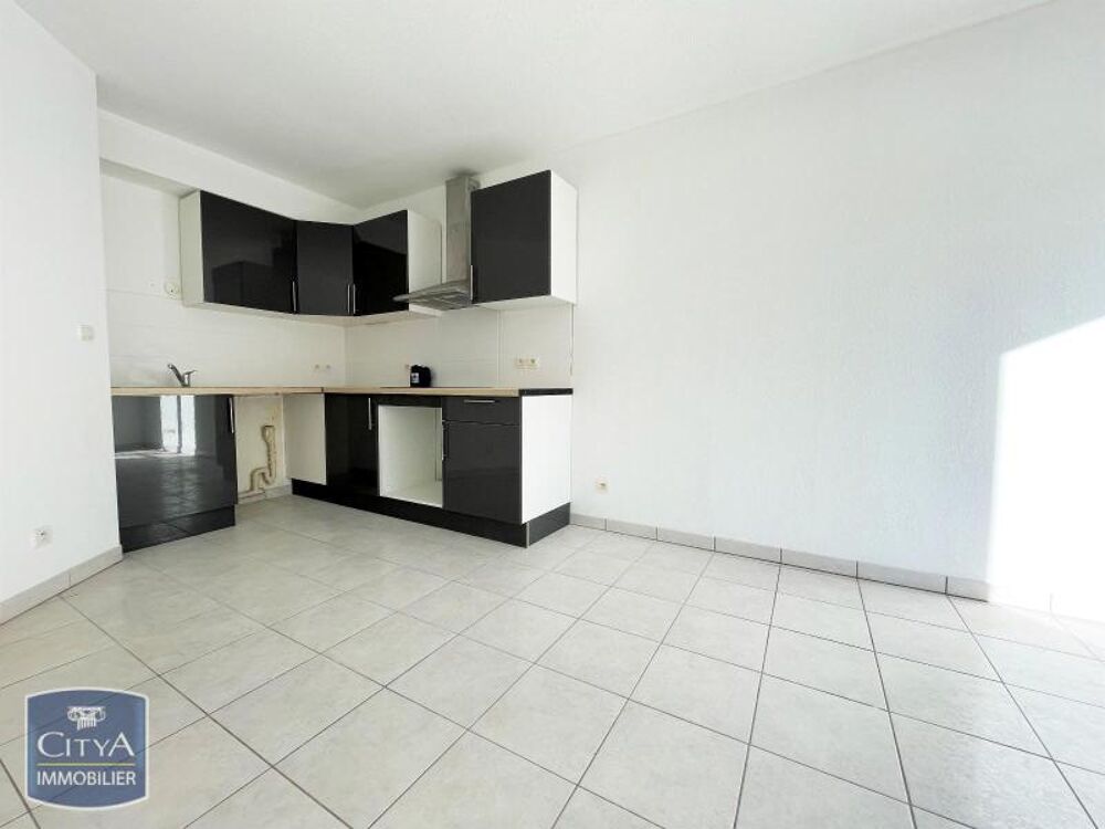 location Appartement - 2 pièce(s) - 34 m² Montfavet (84140)