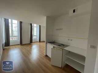 Appartement à louer 1 pièce 30 m²
