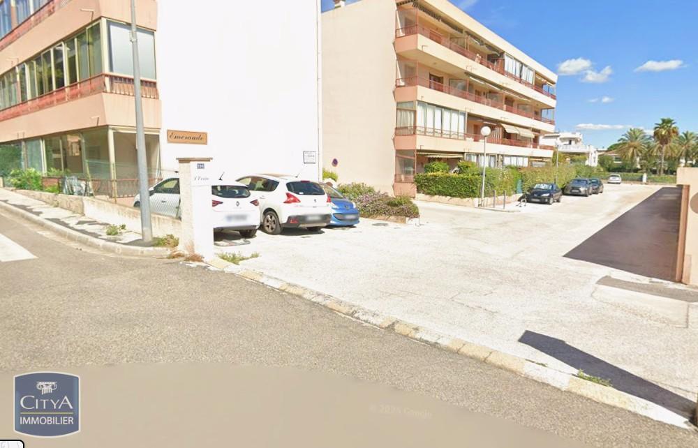location Appartement - 2 pièce(s) - 44 m² Sanary-sur-Mer (83110)