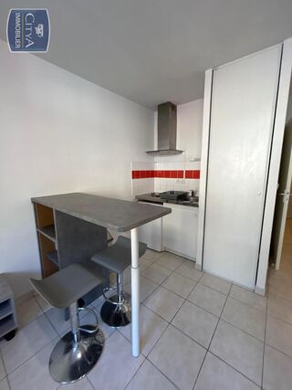  Appartement à louer 1 pièce 26 m²