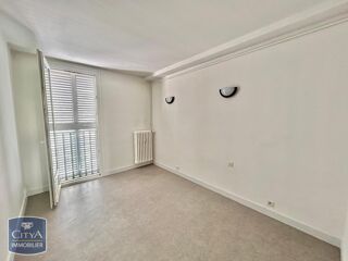  Appartement à louer 3 pièces 55 m²
