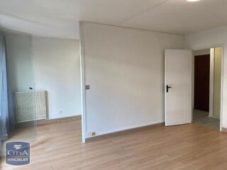  Appartement à louer 1 pièce 35 m²