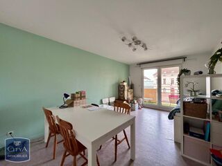  Appartement à louer 2 pièces 50 m²