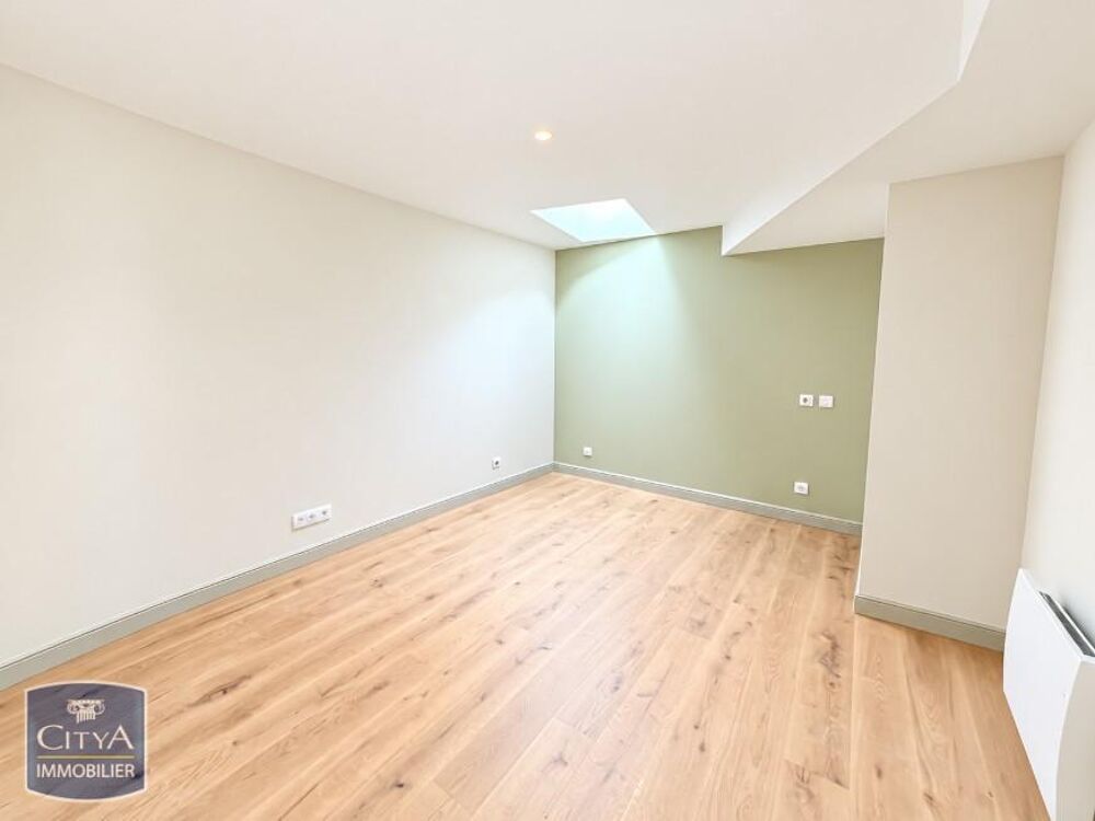 location Appartement - 3 pièce(s) - 74 m² Chinon (37500)
