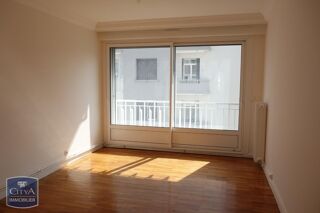  Appartement à louer 3 pièces 101 m²