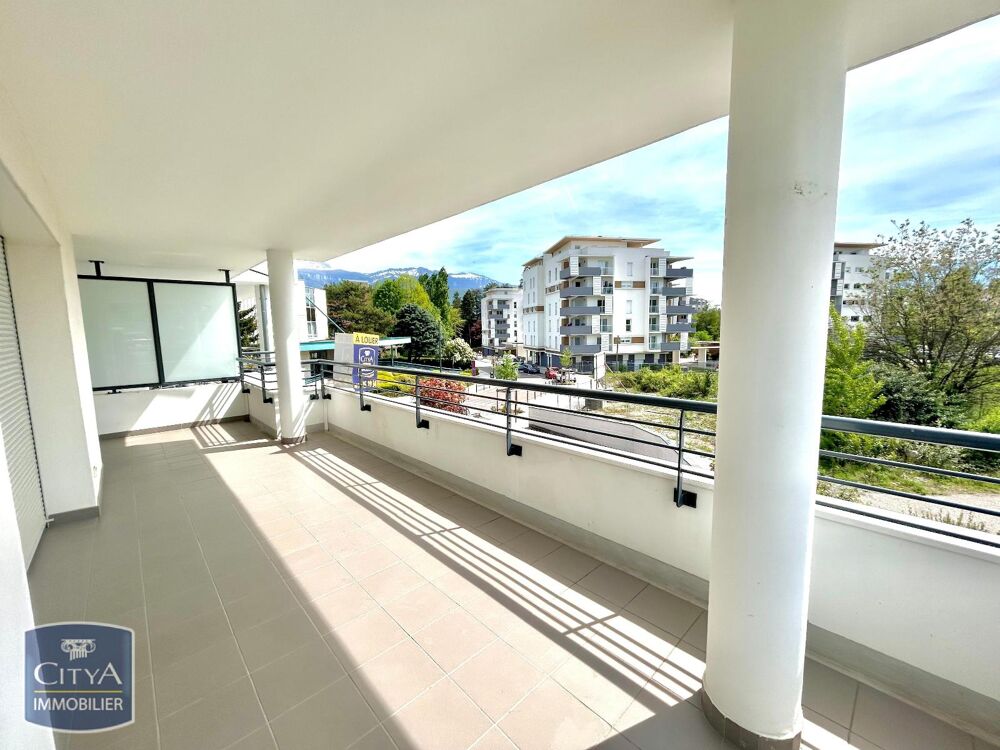 location Appartement - 3 pièce(s) - 70 m² Voiron (38500)
