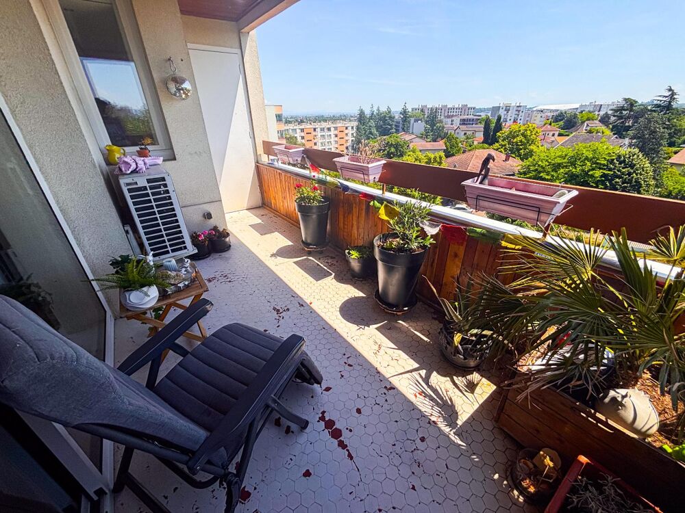 location Appartement - 2 pièce(s) - 57 m² Décines-Charpieu (69150)