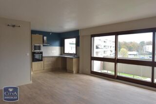  Appartement à louer 3 pièces 65 m²