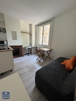  Appartement à louer 1 pièce 16 m²
