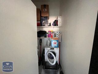  Appartement à louer 3 pièces 81 m²