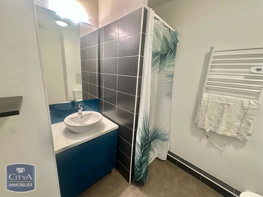 À LOUER : Appartement récent T1 situé Grande Rue de Sain....