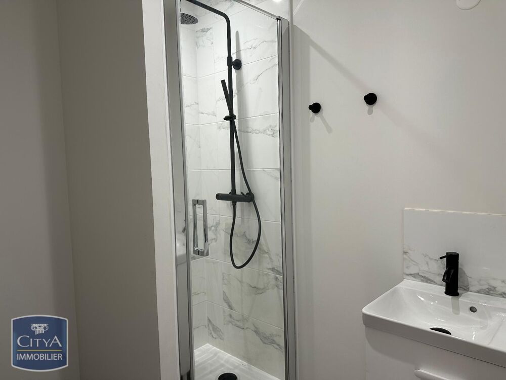 location Appartement - 4 pièce(s) - 78 m² Tassin-la-Demi-Lune (69160)