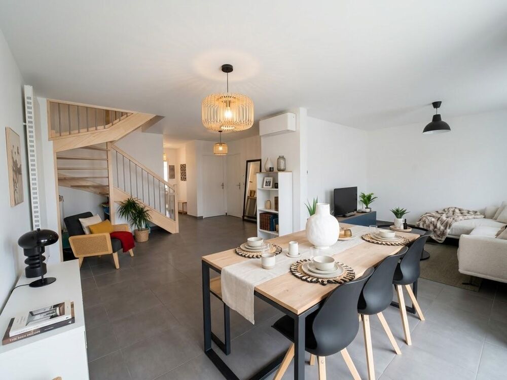 vente Appartement - 5 pièce(s) - 96 m² Décines-Charpieu (69150)