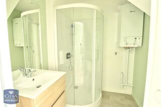  Appartement à louer 2 pièces 38 m²
