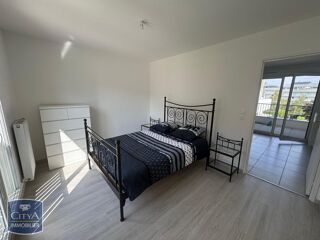 Appartement à louer 2 pièces 43 m²