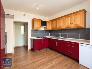 location Maison - 3 pièce(s) - 77 m² Saint-Yrieix-la-Perche (87500)