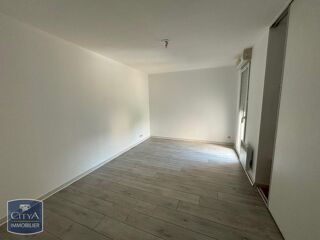 location Appartement - 2 pièce(s) - 52 m² Oyonnax (01100)
