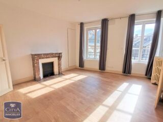  Appartement à louer 3 pièces 56 m²