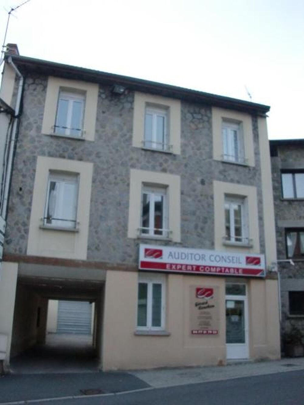location Appartement - 4 pièce(s) - 97 m² Saint-Genest-Malifaux (42660)