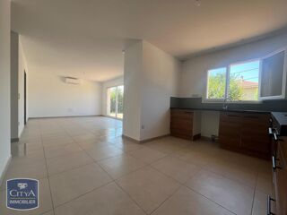  Maison à louer 3 pièces 73 m²