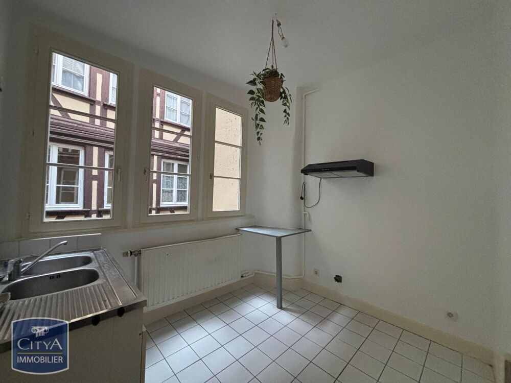Citya Zimmermann vous propose ce superbe appartement de ....
