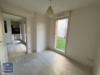  Appartement à louer 2 pièces 52 m²
