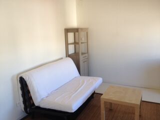  Appartement à louer 1 pièce 27 m²