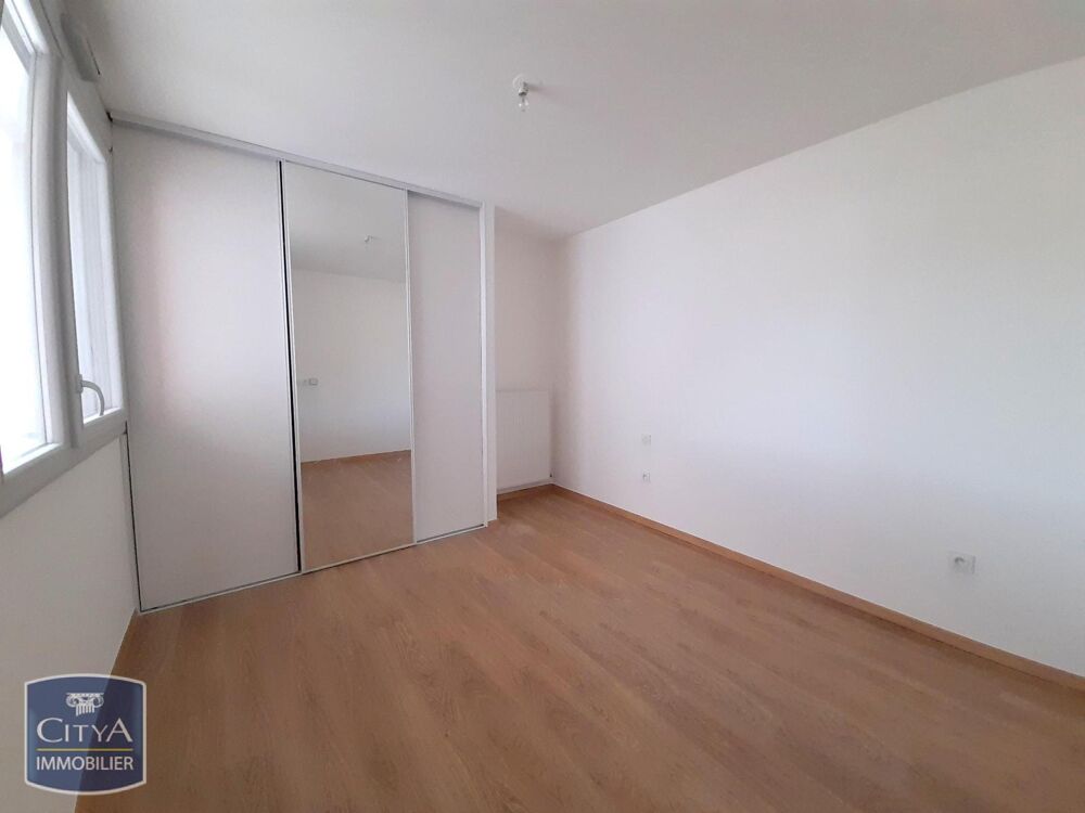 location Appartement - 3 pièce(s) - 63 m² Coublevie (38500)