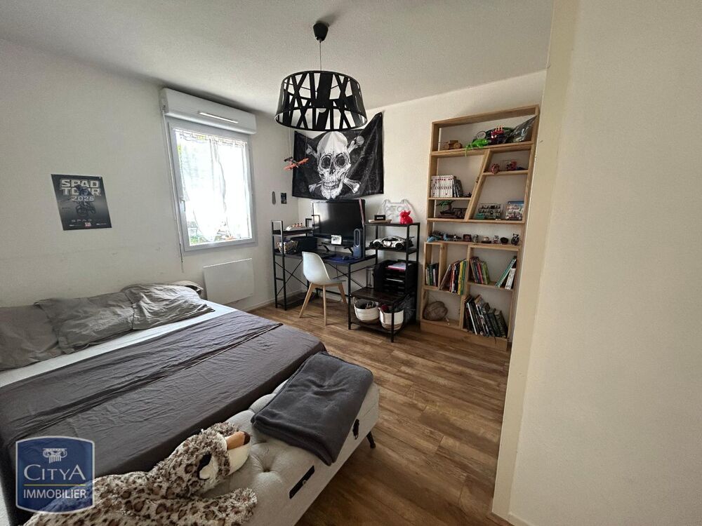 location Maison - 4 pièce(s) - 80 m² Saint-Jean-d'Angély (17400)
