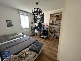  Maison à louer 4 pièces 80 m²