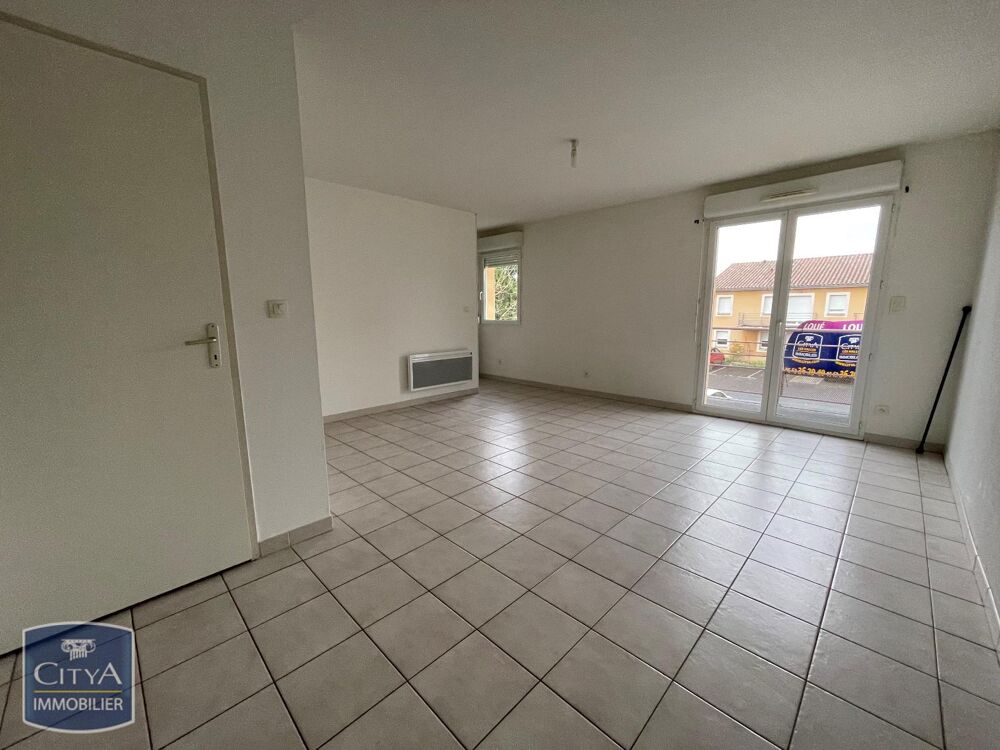 location Appartement - 2 pièce(s) - 46 m² Graulhet (81300)