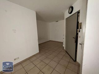  Appartement à louer 1 pièce 30 m²