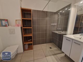  Appartement à louer 1 pièce 26 m²
