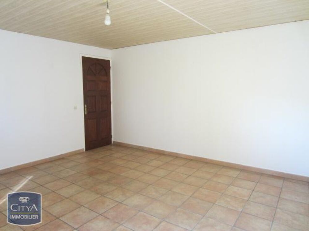 location Maison - 6 pièce(s) - 189 m² Petite-Île (97429)