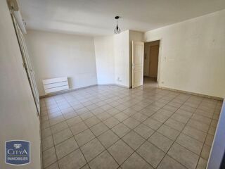  Appartement à louer 2 pièces 56 m²