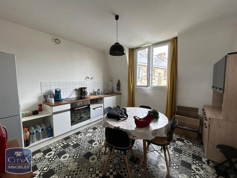 À LOUER : Appartement T2 situé à Laval Rive Gauche. L'ap....