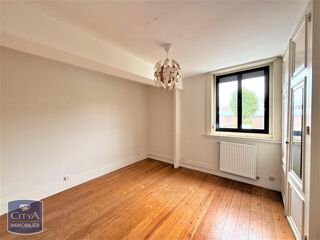  Appartement à louer 2 pièces 55 m²