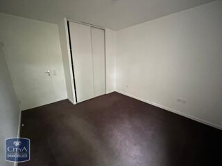 Appartement à louer 2 pièces 47 m²
