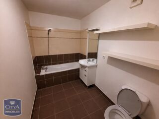  Appartement à louer 1 pièce 33 m²