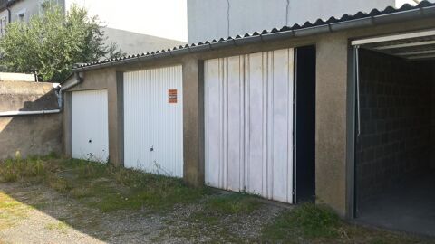  Parking / Garage  louer 