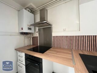  Appartement à louer 2 pièces 32 m²