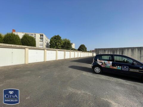  Parking / Garage  louer 