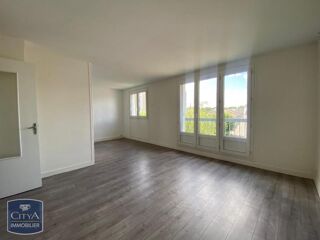  Appartement à louer 3 pièces 66 m²