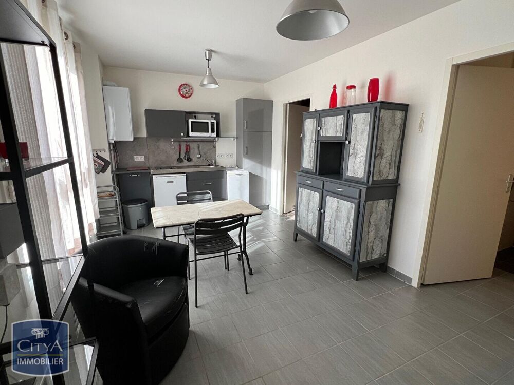 À LOUER : Appartement meublé T1 bis à Lempdes, situé dan....