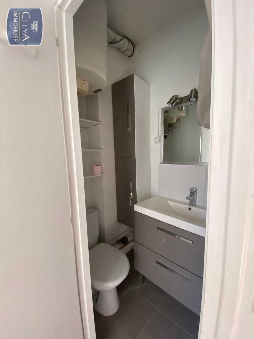location Appartement - 1 pièce(s) - 9 m² Poitiers (86000)
