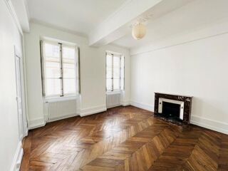  Appartement � louer 4 pi�ces 168 m�