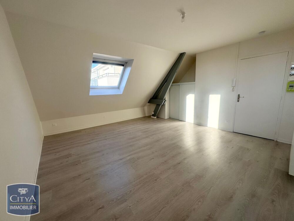 location Appartement - 1 pièce(s) - 24 m² Saint-Cyr-sur-Loire (37540)