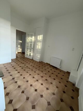  Appartement � louer 3 pi�ces 77 m�